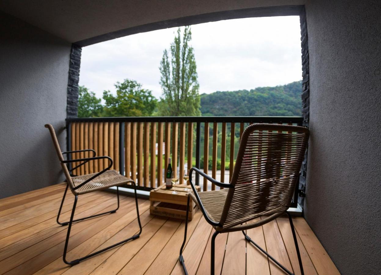 Kröv Rieslingquartier - Mosel Wein Hotel מראה חיצוני תמונה